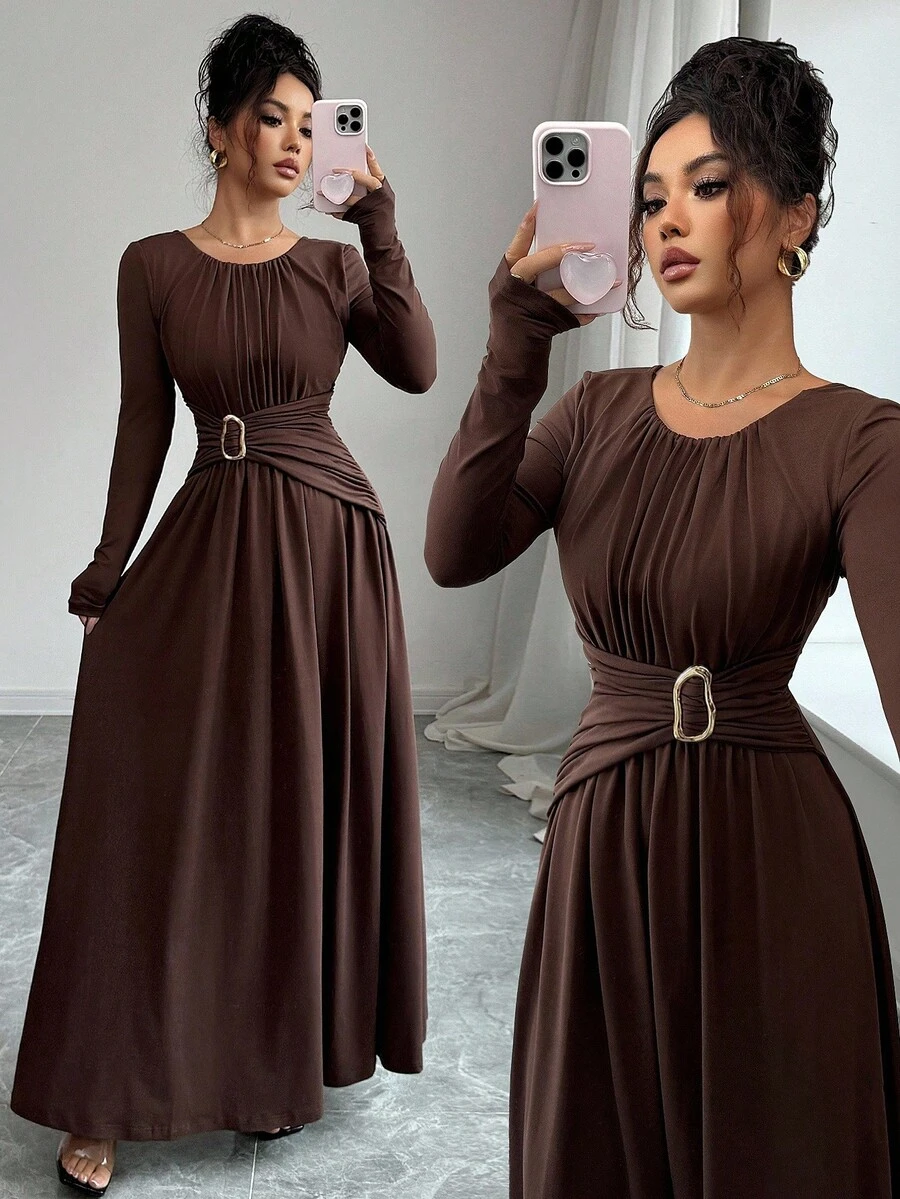 Elenzga 女式纯色圆领长袖百褶腰金属装饰优雅连衣裙 - 咖啡 - 查看 1
