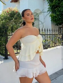Nezia Cruz Romantic Versatile Layered Ruffle Trim Starfish Button Twist Bandeau Crop Top - Yellow - View 6