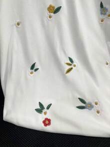 SHEIN 女士花卉刺绣圆领休闲T恤 - 白色 - 查看 5