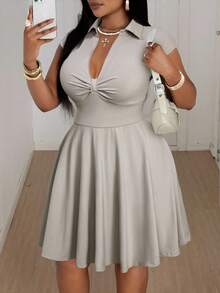 Maweii 大码 V 领褶饰腰部短袖连衣裙 - 灰色 - 查看 2