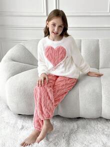 SHEIN 2 件套女童可爱心形刺绣图案柔软舒适羊毛圆领长袖上衣和裤子睡衣套装，秋冬 - 淺粉色 - 查看 8