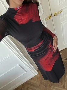 SHEIN BAE New Autumn/Winter Red Tie Dye Floral Mesh Print Party Long Sleeve Fitted Dress For Vacation - Red - View 5