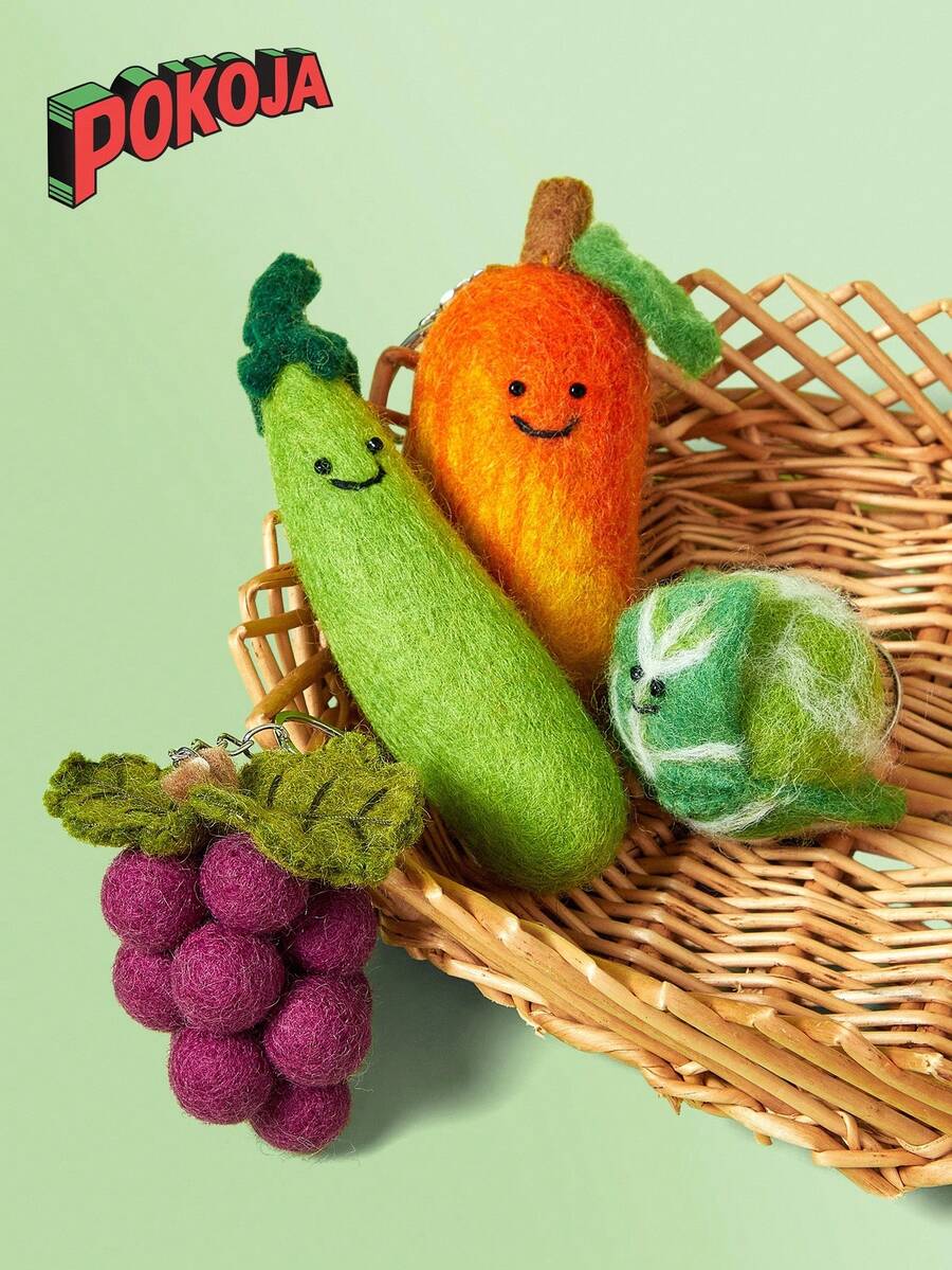Cute And Fun Carrot Handmade Felt Keychain Keyring Accessory