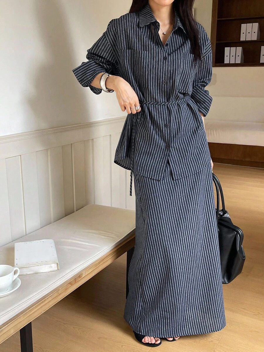 Livesso 女式休闲条纹衬衫和裙子两件套 - 藏蓝色 - 查看 1