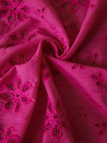 Aveloria Rosie 精致穿孔花卉刺绣衣领，荷叶边饰边，正面纽扣开合，腰带，分层荷叶边下摆长袖连衣裙 - 玫紅色 - 查看 6