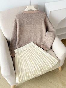 SHEIN Tween 女童毛衣套装，全新秋冬系列，卡其色和棕色，蝴蝶结和豹纹图案，Y2K 风格百褶裙套装，宽松廓形和百搭短裙，舒适优质面料，适合女孩参加各种场合 - 彩色 - 查看 2