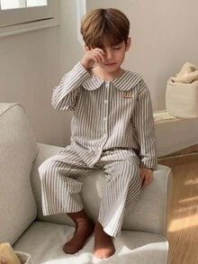 小男孩条纹彼得潘领长袖单排扣上衣和裤子睡衣套装 - 卡其色 - 查看 1