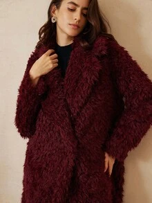 GENKIRA 酒红色中长款翻领仿皮草外套，温暖活力，翻领设计增添活力，适合冬季约会和周末出游 - 紅色 - 查看 3