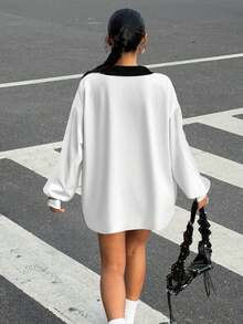 Muchica Chemise décontractée à manches longues et col polo avec couleurs contrastées pour femmes, convient pour l'automne/l'hiver, les événements sportifs, bleu royal, les matchs de balle, le basketball, numéro 23 - Noir et Blanc - Voir 2