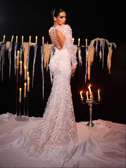 Glamrae 优雅、奢华、浪漫的法式长袖性感露背美人鱼下摆连衣裙，白色 3D 花卉刺绣串珠露背修身美人鱼礼服，适合婚礼、正式庆典、红毯活动、晚会、教堂、户外森林海滩、正式场合新娘礼服