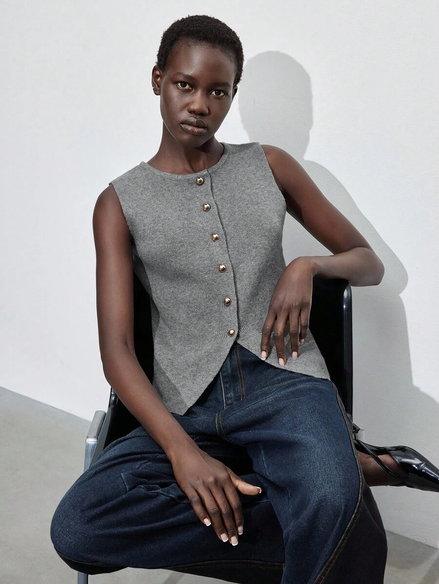 Maija 2025秋冬纯色前扣无袖针织上衣，优雅都市时尚，适合职场、通勤、商务、办公室、婚礼嘉宾、派对、音乐会 - 灰色 - 查看 1