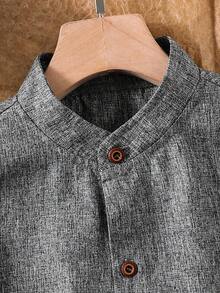 SHEIN 1 件 Tween 男童中式立领纯蓝色休闲短袖衬衫，春夏