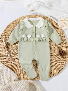 SHEIN Baby Mädchen gestrickter Rollkragen Langarm Jumpsuit mit gerüschter Blumen Dekoration, bequem für Herbst/Winter, geeignet für den Alltag, Zuhause, Ausflüge und Reisen, erhältlich in Kamel und Khaki Farben