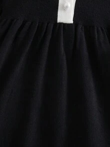 SHEIN Gaun Rajut Lucu Lengan Panjang dengan Kerah dan Kancing Desain Blok Warna untuk Bayi Perempuan, Musim Gugur/Musim Dingin - Hitam dan Putih - View 7