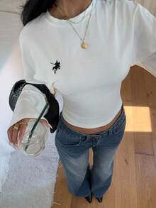 Siren Gaze Elegant Casual White Women's Autumn Fall Clothes For Women Winter Clothes Embroidered Knight Graphic Flare Sleeve Fitted Cropped T-Shirt, 2025 New Luxury Old Money Style Top For Party Commuting Business Casual Workday Outing Butter Yellow Tops Pastel Yellow Top Light Yellow Top Yellow Crop Top Women - White - View 7