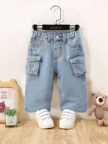 SHEIN Baby Boys Winter Urban Street Style Cargo Pocket Comfortable Basic Loose Blue Jeans,Casual And Versatile For Boys Fall/Winter Dailywear And Streetwear Costume,For Baby Halloween And Christmas Outfits,Boys Winter Jeans,Toddler Jeans,Boys Winter Clothes