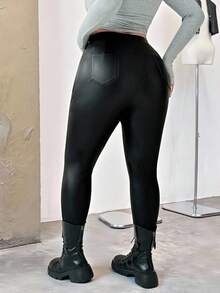 SHEIN EZwear Plus Size Women's Black PU Leather Leggings With Pocket,Autumn Kawaii Rave Party Halloween Gothic Witchy Night Out Solid Color Fall Winter Pants - Black - View 3