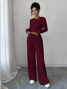 Modelyn Bộ 2 món áo dài tay và quần dài màu trơn thanh lịch dành cho nữ - Màu Đỏ Sâu - Xem 5