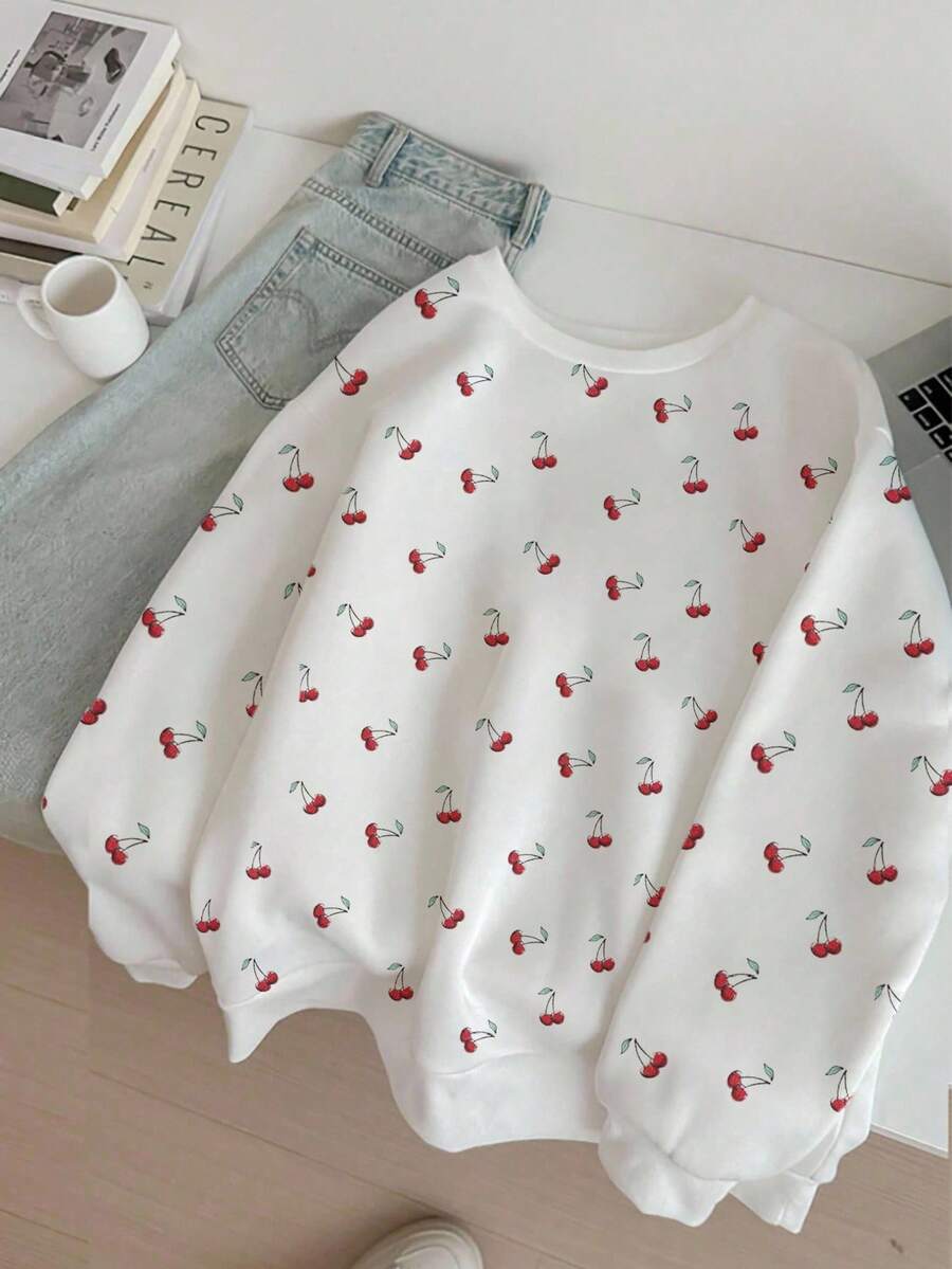 SHEIN 少女樱桃印花长袖圆领运动衫,舒适休闲,适合秋冬季,生日/毕业礼物 - 白色 - 查看 1