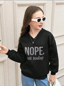 SHEIN 2pcs Tween Girls Casual Elegant V-Neck Oversized Loose Thermal Lined Long Sleeve Letter Print & Solid Color Pullover Sweatshirts, Black & Gray, Autumn/Winter - Multicolor - View 3