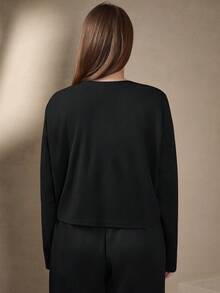 SHEIN Clasi Chaqueta para mujer talla grande, chaqueta negra elegante con decoración de botón de metal, chaqueta corta y versátil para otoño/invierno para mujeres - Negro - Ver 2