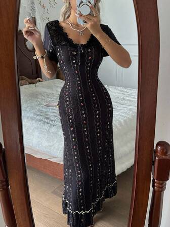 CottageSlumber Vestido largo casual para mujer, diseño con cuello de flores diminutas de dibujos animados y ribete de encaje