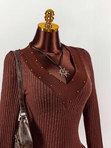 Amplova Váy ôm sát cổ chữ V sâu đính đinh tán cổ điển - màu nâu - Xem 1