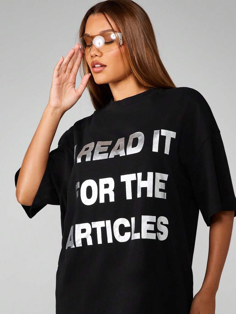 Missguided x Playboy Luźna koszulka z nadrukiem "Przeczytałem to dla artykułów" w kolorze metalicznego srebra, z nadrukiem tekstu, z mieszanki bawełny, w swobodnym stylu streetwear, z grafiką