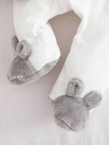 SHEIN 男婴 2 件套睡衣套装，舒适保暖简约棕熊刺绣长袖连帽连体衣 + 长裤，法兰绒休闲家居服