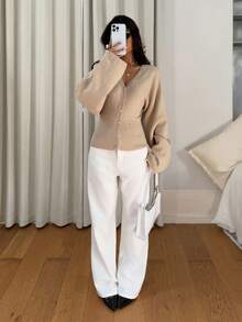 Siren Gaze 女士纯色纽扣修身针织开衫，休闲日常穿着，适合秋冬季节、新年等季节，是女士冬季毛衣的理想之选。 - 杏色 - 查看 5