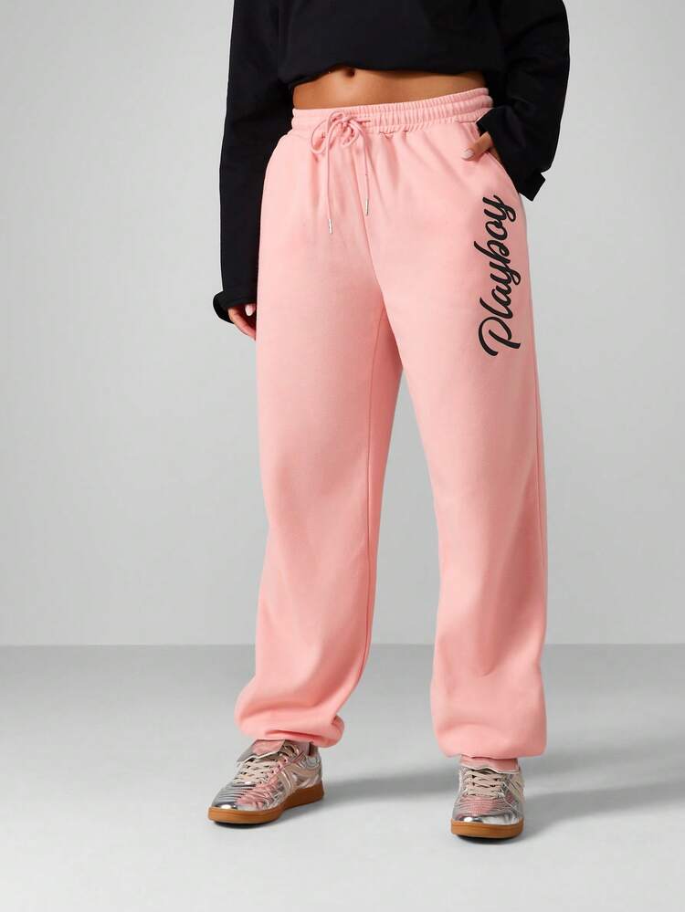 Missguided x Playboy バニーロゴとスクリプトデザインのワイドレッグフリースパンツ