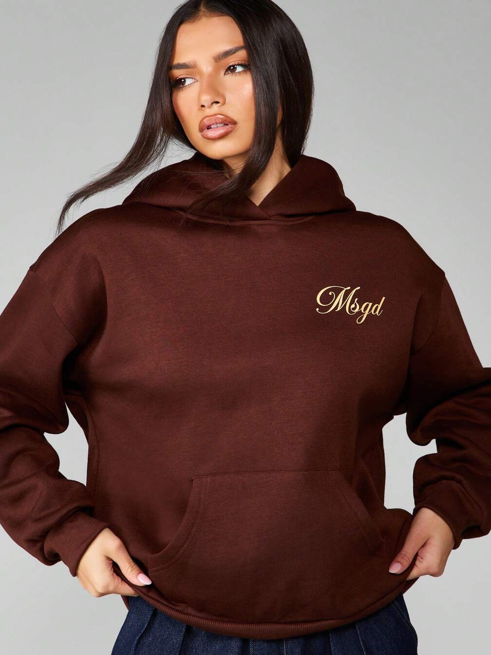 MISSGUIDED ゴールドロゴ刺繍入りオーバーサイズブラウンパーカー