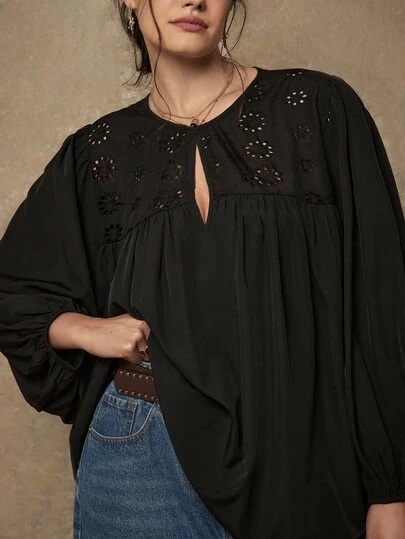 Freevana Plus Size Women Hollow Out Embroidery Lantern Sleeve Loose Fashion Blouse