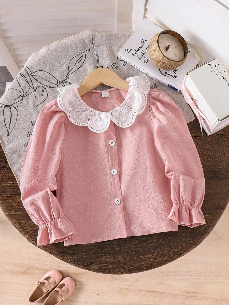 SHEIN 1 件女童纯白色蕾丝边休闲衬衫，精致荷叶边大彼得潘领，秋季可爱日常百搭衬衫 - 粉色 - 查看 1