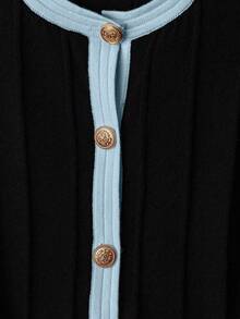 GlowEve CURVE Áo khoác cardigan dệt kim cổ tròn tay dài màu khối cỡ lớn, kiểu dáng thanh lịch cổ điển - Màu xanh nhạt - Xem 4