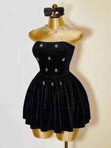 Zolique Strapless Metal Decorative Knitted A-List Dress - Black - View 5