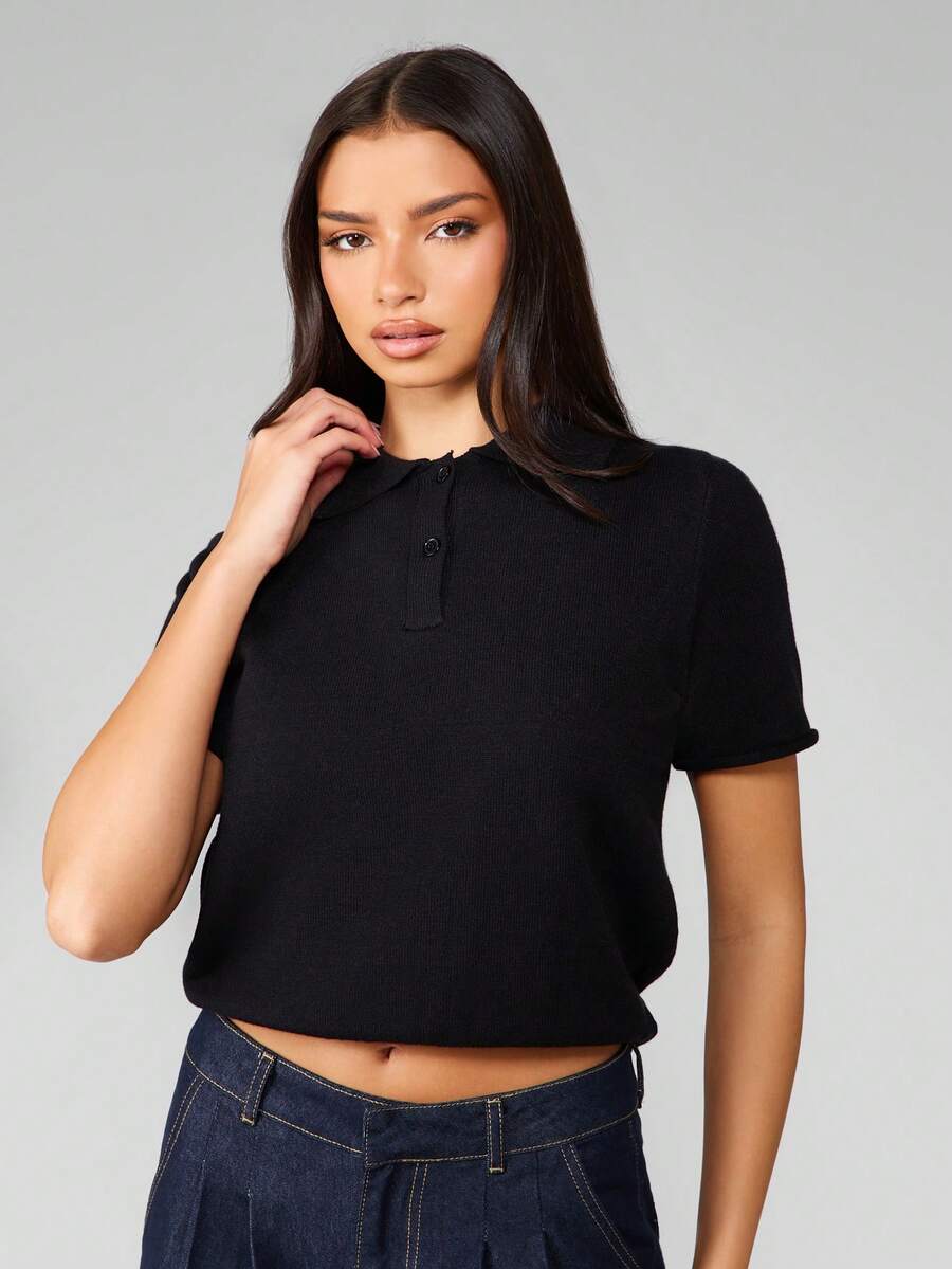 MISSGUIDED Classic Polo Style Ribbed Knit Crop Top Button Front Collared Fashion Short Sleeve Casual Summer Spring Lightweight Urban Basic Essential - Black - View 1