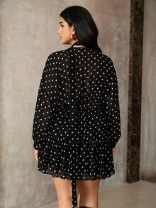 Roveilla 大码黑色波点V领系腰连衣裙，秋冬 - 黑色 - 查看 2