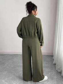 Elenzga 大码女式法式浪漫西西里优雅休闲通勤度假纯棕色衬衫领隐形门襟松紧下摆长袖衬衫 + 松紧腰工装裤套装，春/秋/冬 - 軍綠色 - 查看 2