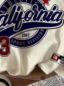 SHEIN 青少年女孩休闲复古字母和数字徽章图案 T 恤，运动学院风短袖圆领 T 恤，适合夏季，基本款，轻松运动，运动风格，舒适编辑，字母 T 恤，休闲舒适，蓝白相间，秋季 T 恤，简约时尚，永恒服装