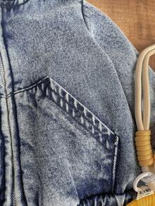 SHEIN 男婴时尚水洗休闲保暖蓝色牛仔连帽拉链宽松外套，新品，适合宝宝秋冬日常穿着、街头风、万圣节和圣诞节，保暖内衬外套，冬季外套 - 中等水洗藍 - 查看 6