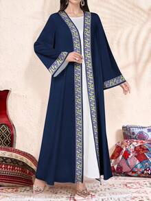 SHEIN Najma Women's Geometric Pattern Digital Print Long Sleeve Casual Arabic Abaya Robe, Suitable For Spring And Autumn