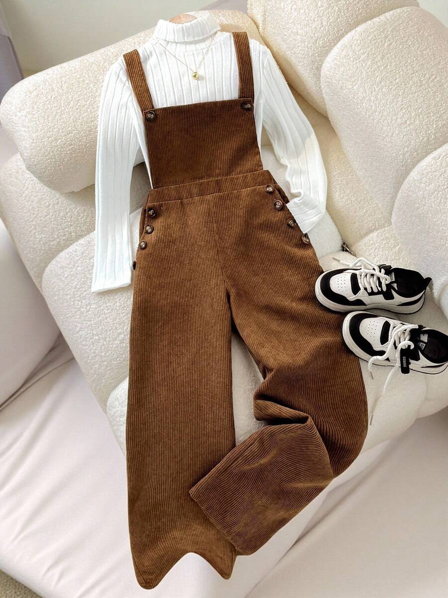 SHEIN Bộ đồ liền thân 2 món vải nhung kẻ sọc có nút cài điều chỉnh được cho bé gái mùa thu/đông, quần yếm màu trơn dệt kim và áo thun cổ lọ tay dài ôm vừa vặn, màu nâu, phù hợp mặc thường ngày, ngày lễ, ở nhà, trở lại trường - màu nâu - Xem 1