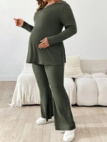 SHEIN 2 件套孕妇装加大码女式纯色圆领长袖侧开衩 T 恤和可调节腰部喇叭裤，休闲 - 軍綠色 - 查看 7
