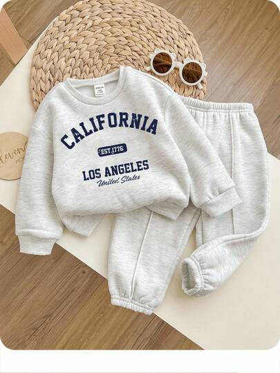 SHEIN Babygirl Cute Grey Letter Print Long Sleeve Sweatshirt And Pants Set, Autumn/Winter Baby Set Autumn Winter Season Baby Sweat Outfits Baby Girl Sweat Set Grey Toddler 2 Piece Baby Casual Sets