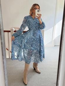 Vivie Lora 女式碎花蓝色V领灯笼袖荷叶边下摆优雅中长连衣裙 - 淺藍色 - 查看 4