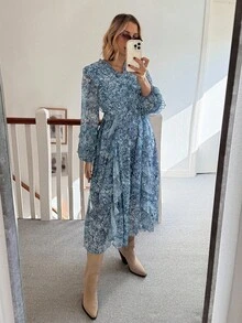 Vivie Lora 女式碎花蓝色V领灯笼袖荷叶边下摆优雅中长连衣裙 - 淺藍色 - 查看 2