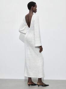 Maija 女士秋冬时尚性感简约纯色露背喇叭袖修身连衣裙 - 白色 - 查看 2