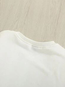 两件套女童时尚创意爱心树叶图案字母印花保暖舒适套装，包括圆领卫衣和喇叭裤，适合秋冬季穿着。 - 彩色 - 查看 6