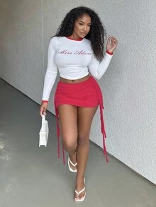 Alexandranx تنورة قصيرة كروشيه حمراء حلوة وجريئة للمناسبات، ملابس صيفية حديثة لنمط الحياة الحرة بأسلوب بوهيمي وأناقة إيبيزا وموسيقى المهرجانات والأجواء الهادئة والشاطئية والسياحة والوجهات السياحية المفضلة لعام 2025 (متوافقة مع التنسيق) - الأحمر - مشاهدة 6
